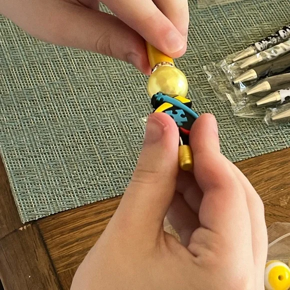 Holiday Pens by Alex - Picture 3 of 12